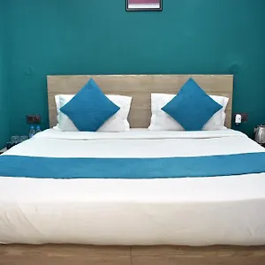 qotel-rama-rohini-sector-24-couple-friendly.hotelsdelhi.org/